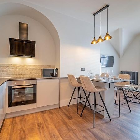 Watergate Penthouse - New 2 Bed Luxury Apartment In City Centre Честер Екстер'єр фото