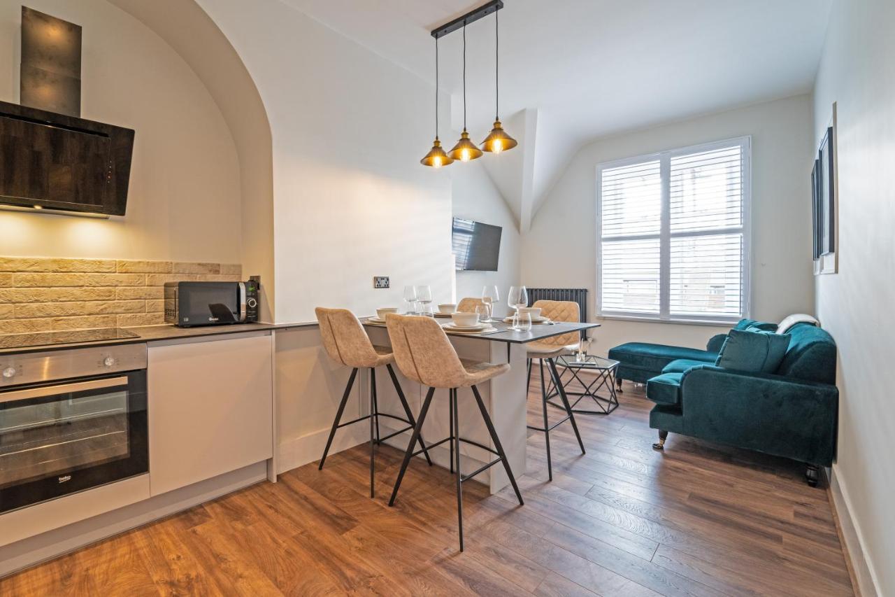 Watergate Penthouse - New 2 Bed Luxury Apartment In City Centre Честер Екстер'єр фото