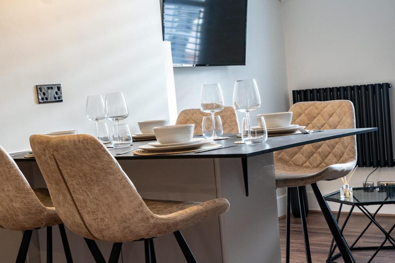 Watergate Penthouse - New 2 Bed Luxury Apartment In City Centre Честер Екстер'єр фото